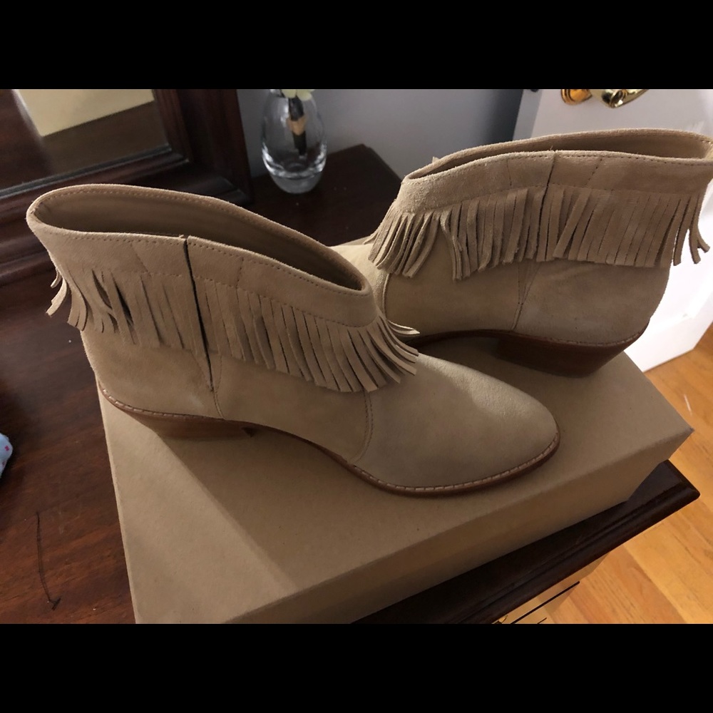 Joie boots